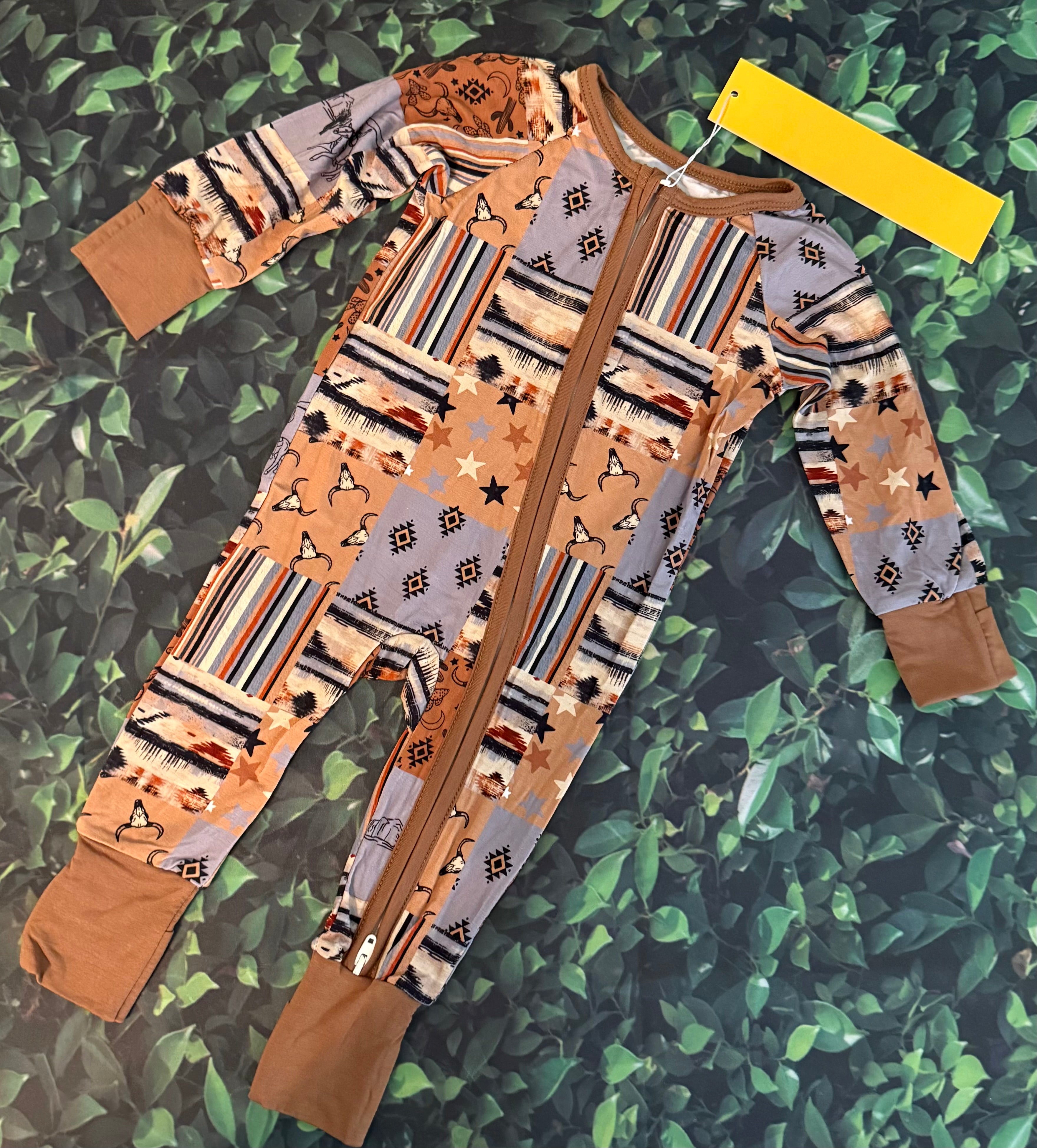 Western Print Zippy