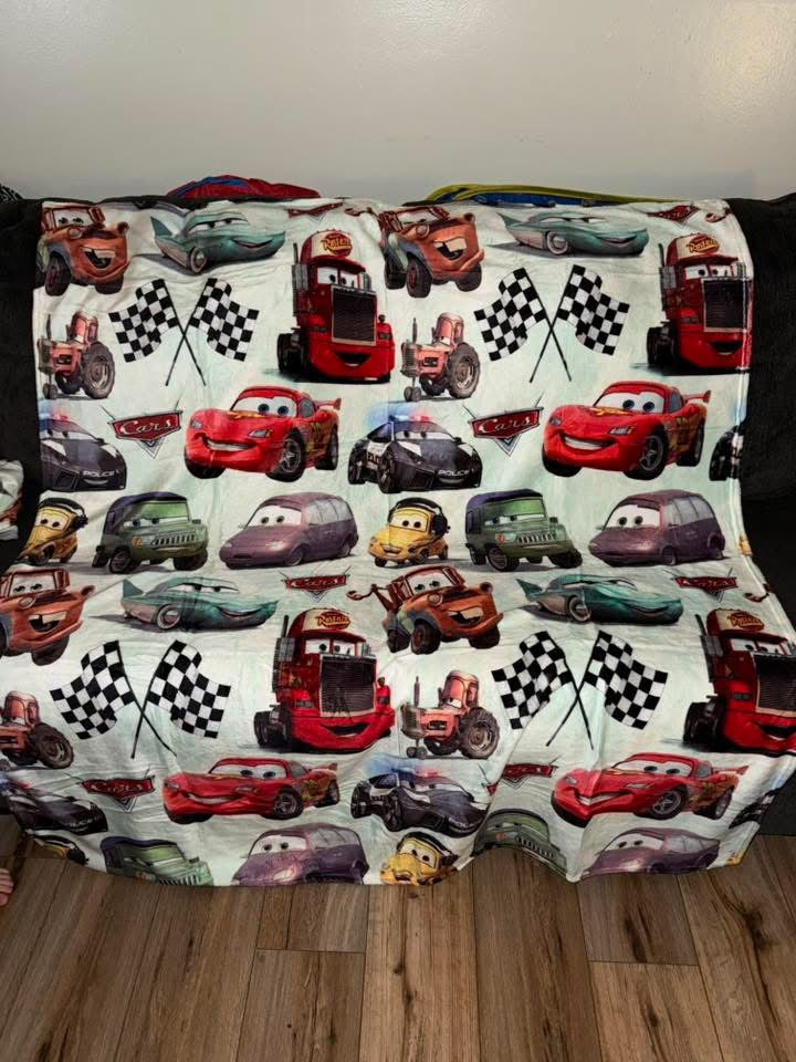 50x60 Polyester (soft) Blanket