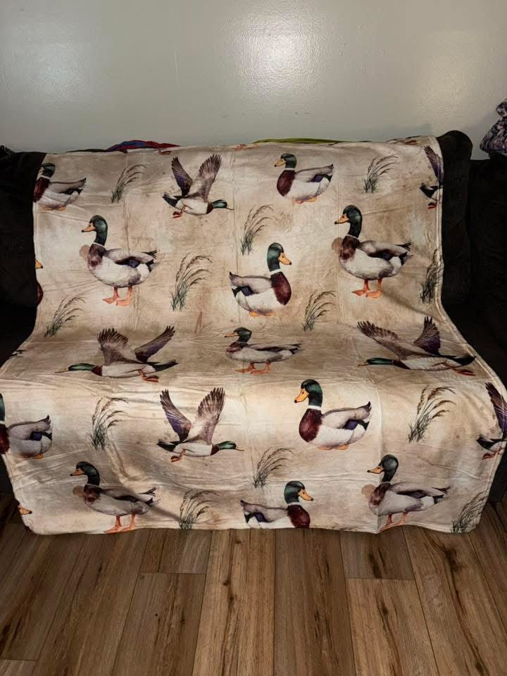 50x60 Polyester (soft) Blanket